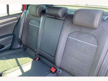 Volkswagen Golf 2.0 TDI 184 GTD 5dr DSG