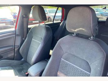 Volkswagen Golf 2.0 TDI 184 GTD 5dr DSG