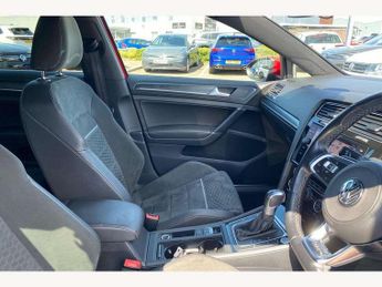Volkswagen Golf 2.0 TDI 184 GTD 5dr DSG