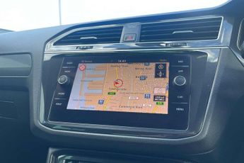 Volkswagen Tiguan 2.0 TDi 150 R-Line Tech 5dr DSG