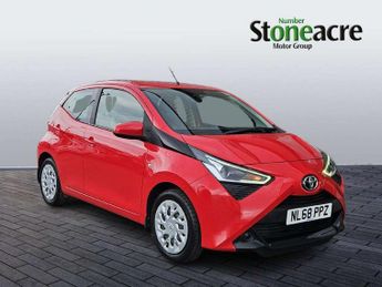 Toyota AYGO 1.0 VVT-i X-Play 5dr