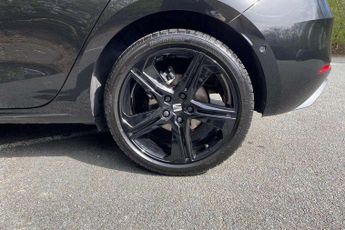 SEAT Leon 1.5 eTSI 150 FR Black Edition 5dr DSG [DAP]