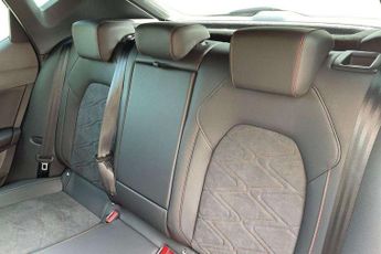 SEAT Leon 1.5 eTSI 150 FR Black Edition 5dr DSG [DAP]