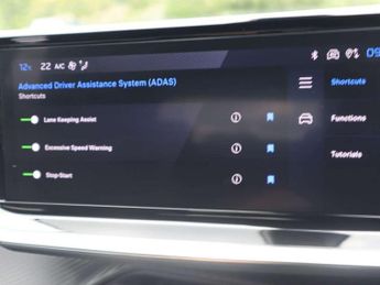 Peugeot 2008 1.2 Hybrid 136 Allure 5dr e-DSC6