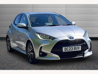 Toyota Yaris 1.5 Hybrid Design 5dr CVT