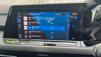 Volkswagen Golf 1.5 eTSI 150 R-Line 5dr DSG