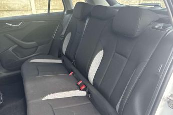 Skoda Kamiq 1.0 TSI SE Edition 5dr DSG