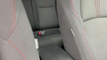 Toyota Yaris 1.5 Hybrid GR Sport 5dr CVT