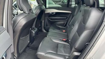 Volvo XC90 2.0 B5D [235] Plus Dark 5dr AWD Geartronic