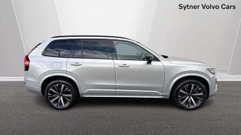 Volvo XC90 2.0 B5P Plus Dark 5dr AWD Geartronic