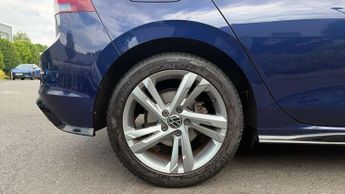 Volkswagen Golf 1.5 eTSI 150 R-Line 5dr DSG
