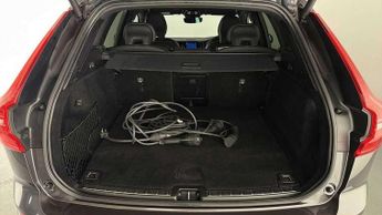 Volvo XC60 2.0 T6 Recharge PHEV R DESIGN 5dr AWD Auto