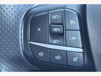 Ford Kuga 2.5 FHEV ST-Line X Edition 5dr CVT