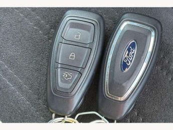Ford Kuga 2.5 FHEV ST-Line X Edition 5dr CVT