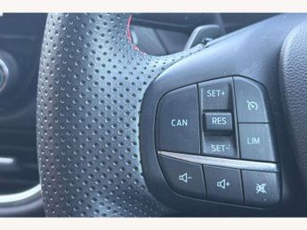 Ford Puma 1.0 EcoBoost Hybrid mHEV ST-Line X 5dr DCT