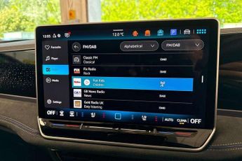 Volkswagen Passat 1.5 TSI eHybrid R-Line 5dr DSG