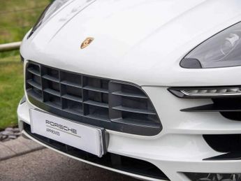 Porsche Macan GTS 5dr PDK