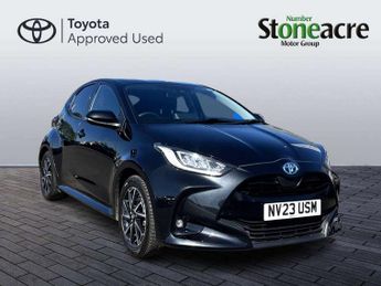 Toyota Yaris 1.5 Hybrid Design 5dr CVT
