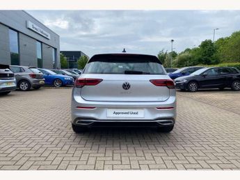 Volkswagen Golf 1.5 eTSI 150 Style 5dr DSG
