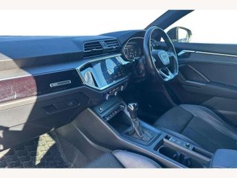 Audi Q3 35 TFSI Black Edition 5dr S Tronic