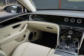 Bentley Flying Spur 4.0 V8 Hybrid Azure 4dr Auto