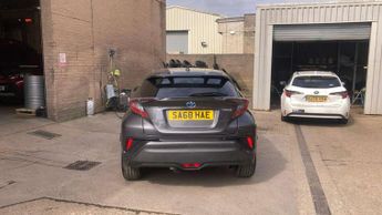 Toyota C-HR 1.8 Hybrid Excel 5dr CVT