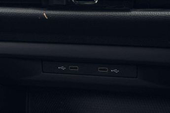 Volkswagen Golf 1.5 eTSI 150 R-Line 5dr DSG