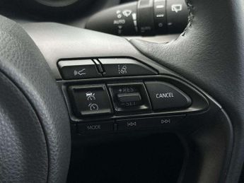 Toyota Yaris 1.5 Hybrid Excel 5dr CVT