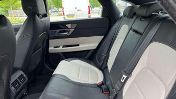 Jaguar XF 2.0d [180] R-Sport 4dr Auto