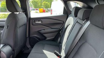 Nissan Qashqai 1.3 DiG-T MH 158 Acenta Premium 5dr Xtronic