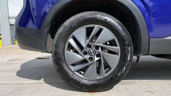 Nissan Qashqai 1.3 DiG-T MH 158 Acenta Premium 5dr Xtronic