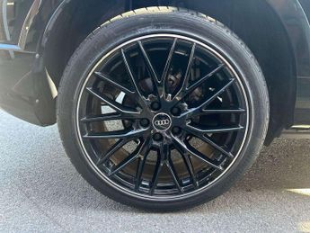 Audi Q2 35 TFSI Black Edition 5dr S Tronic