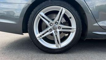 Audi A4 2.0T FSI 252 Quattro S Line 4dr S Tronic [Ltr/Alc]