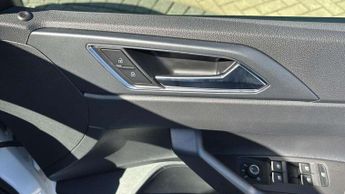 Volkswagen Polo 1.0 TSI R-Line 5dr DSG
