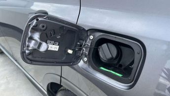 Honda CR-V 2.0 i-MMD Hybrid SR  2WD 5dr eCVT