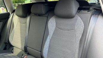 Skoda Superb 1.5 TSI iV SE Technology DSG 5dr