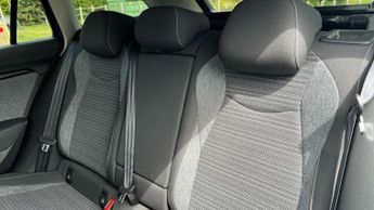 Skoda Superb 1.5 TSI iV SE Technology DSG 5dr