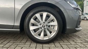 Skoda Superb 1.5 TSI iV SE Technology DSG 5dr