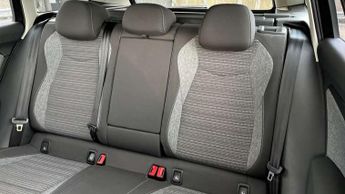 Skoda Superb 1.5 TSI iV SE Technology DSG 5dr