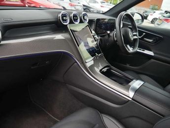 Mercedes-Benz GLC GLC 220d 4Matic AMG Line 5dr 9G-Tronic