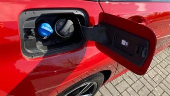 BMW 3 Series 320d xDrive MHT M Sport 5dr Step Auto