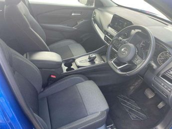 Nissan Qashqai 1.3 DiG-T MH 158 N-Connecta 5dr Xtronic