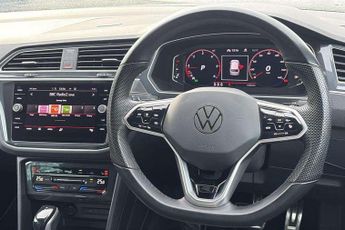 Volkswagen Tiguan 2.0 TDI 4Motion R-Line Edition 5dr DSG