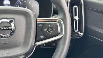 Volvo XC40 1.5 T3 [163] R DESIGN 5dr Geartronic