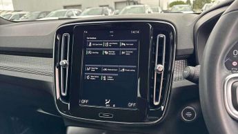 Volvo XC40 1.5 T3 [163] R DESIGN 5dr Geartronic
