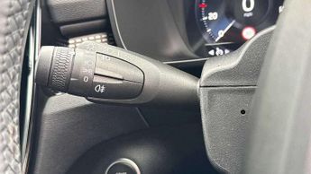 Volvo XC40 1.5 T3 [163] R DESIGN 5dr Geartronic
