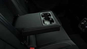 Volvo XC40 1.5 T3 [163] R DESIGN 5dr Geartronic