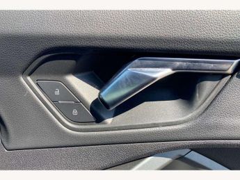 Audi Q3 35 TFSI S Line 5dr S Tronic
