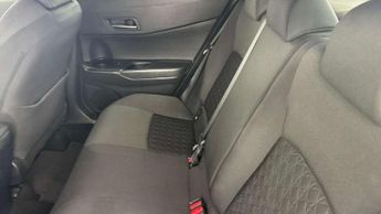 Toyota C-HR 1.8 Hybrid Design 5dr CVT