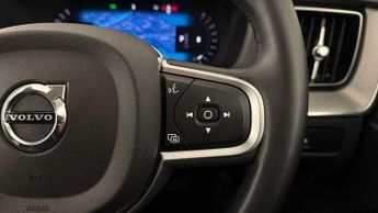 Volvo XC60 2.0 B5P Core 5dr AWD Geartronic